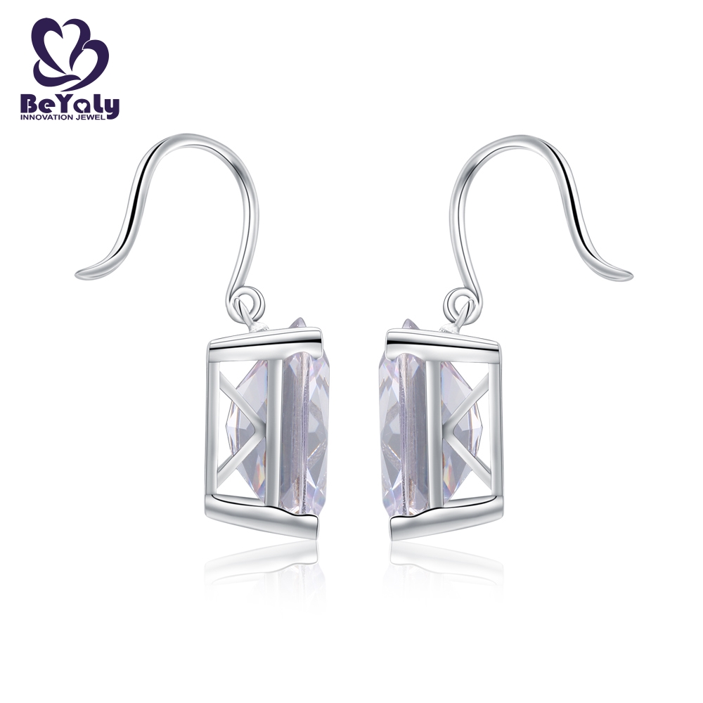 application-BEYALY classic small silver hoop earrings sets for exhibition-BEYALY-img-1