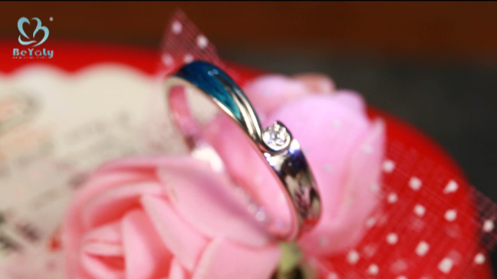 Simplest design silver ring for women