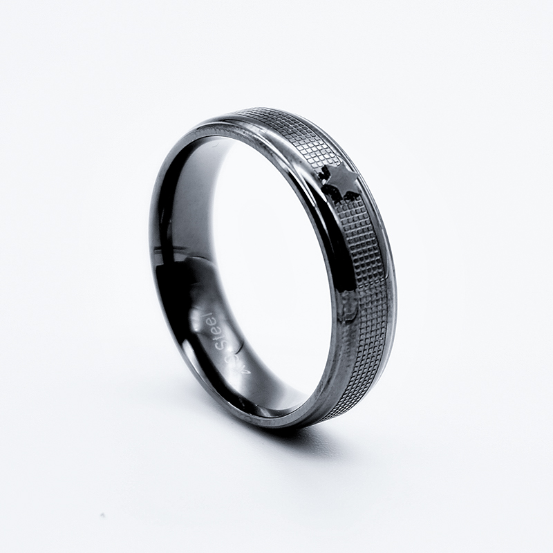 High Quality Hot Sale trendy rings stainless steel Men'S black gun plated engrave texture star ring