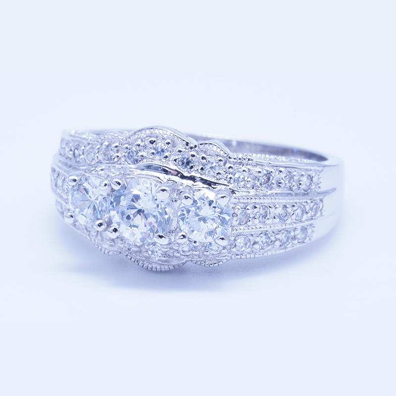 product-classic design three gemstone Ring Jewelry Engagement Ring-BEYALY-img-3