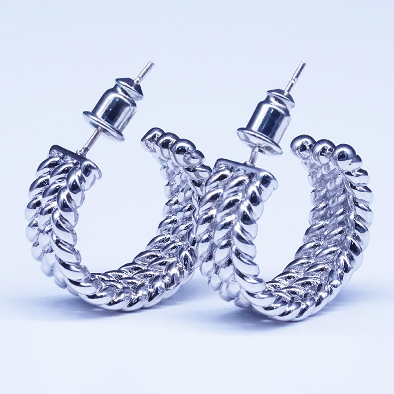 Simple Twist Earrings for Women Girls Ins Retro Studs Jewelry Accessories Gifts