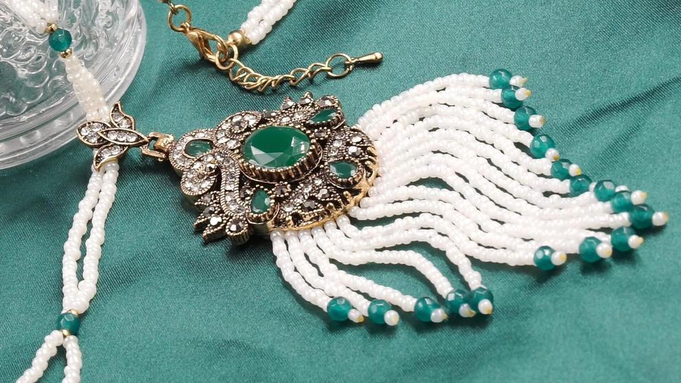 Beyaly Jewelry | Antique Druzy Charm Imitation Pearl Beads Chain Boho Necklace