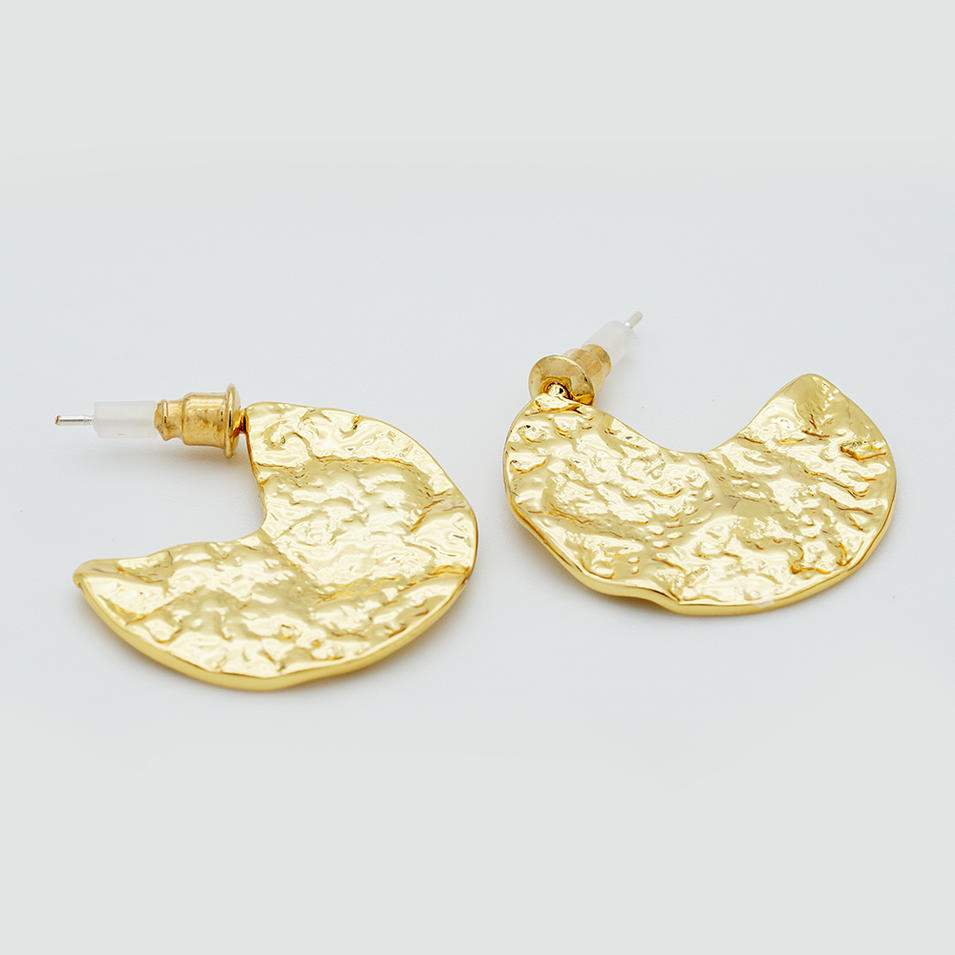 Trend Folds Design Charm18k Gold Plated Stud Earrings For Women